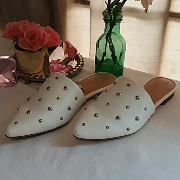 SOLD* - Picture 1 of 8